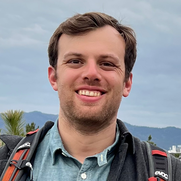 Zachary Kaufman Headshot