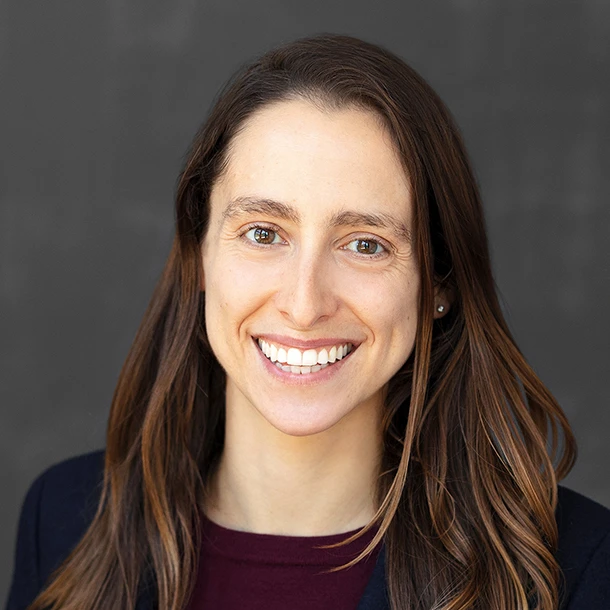 Sarah Wilker Headshot
