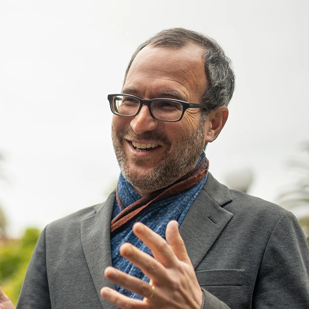 Dan Edelstein Headshot