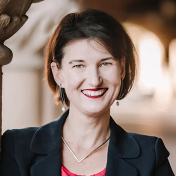 Tiffany Steinwert Headshot